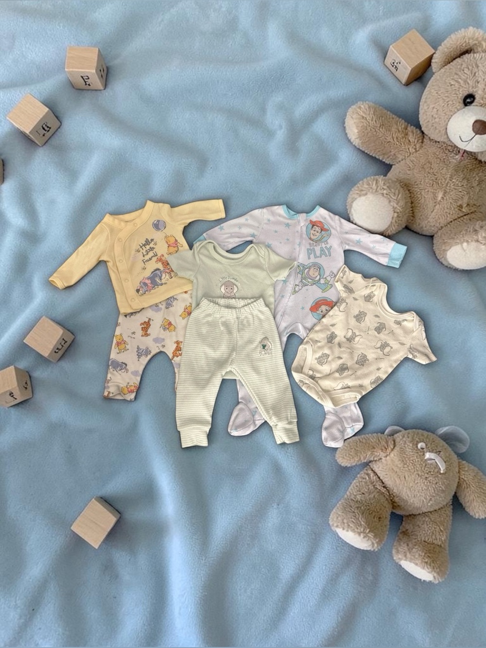 Disney‎ Baby Newborn 0-3 Months Clothes Bundle 6 Pc Dumbo Pooh Toy Story